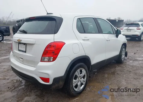 2017 Chevrolet Trax Ls z USA, uszkodzony, nr VIN KL7CJKSB3HB116293